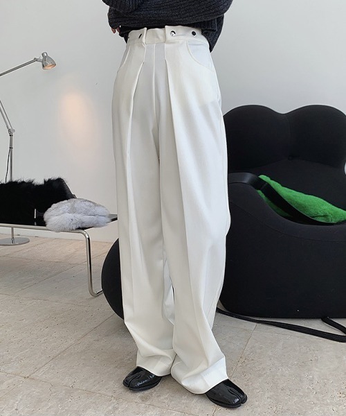 chuclla（チュクラ）の「【chuclla】【2021/SS】Tuck high-waist pants chw1482（スラックス・レディース・ホワイト/ブラック・S/M/L）」の13枚目の写真