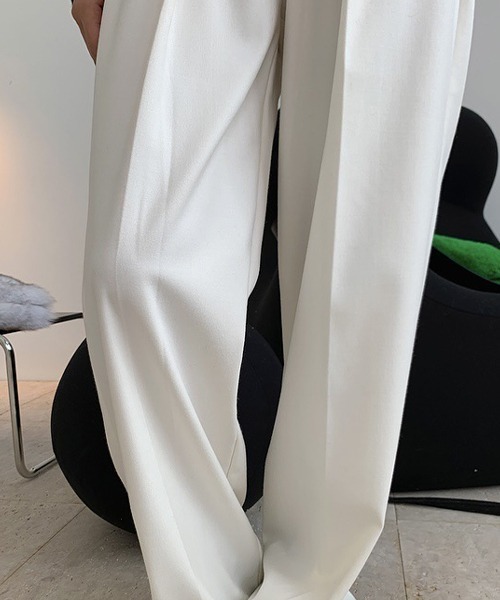 chuclla（チュクラ）の「【chuclla】【2021/SS】Tuck high-waist pants chw1482（スラックス・レディース・ホワイト/ブラック・S/M/L）」の20枚目の写真