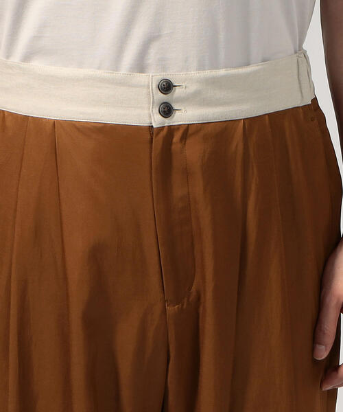 TOMORROWLAND （トゥモローランド）の「コットンレーヨン 2プリーツイージーパンツ（その他パンツ・メンズ・キャメル/ブラック/ダークグリーン・XS/M/S）」の13枚目の写真