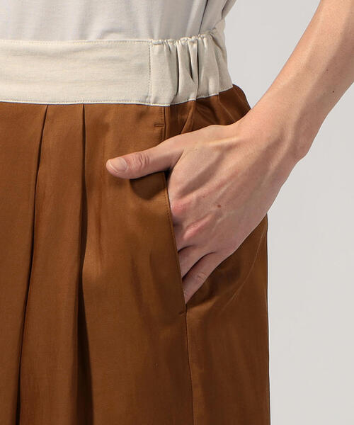 TOMORROWLAND （トゥモローランド）の「コットンレーヨン 2プリーツイージーパンツ（その他パンツ・メンズ・キャメル/ブラック/ダークグリーン・XS/M/S）」の15枚目の写真