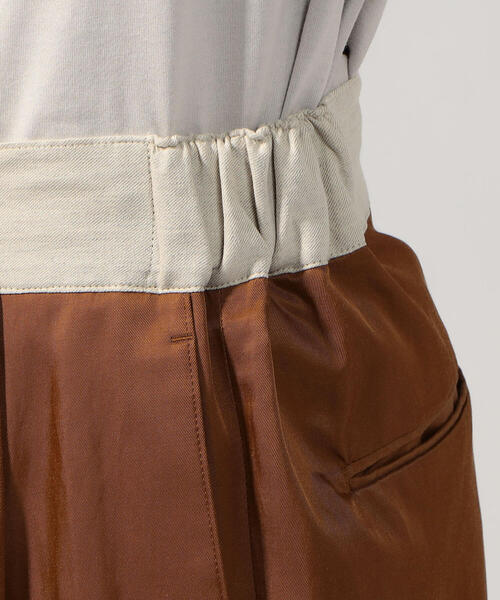 TOMORROWLAND （トゥモローランド）の「コットンレーヨン 2プリーツイージーパンツ（その他パンツ・メンズ・キャメル/ブラック/ダークグリーン・XS/M/S）」の16枚目の写真