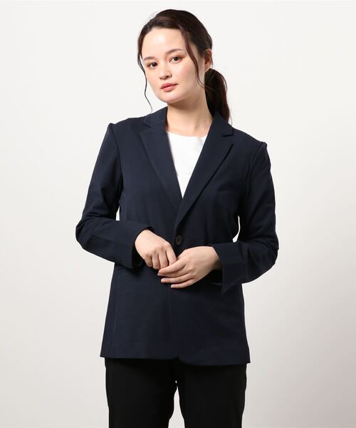 BELLUNA（ベルーナ）の「色あせにくいテーラードジャケット（スーツジャケット・レディース・ブラック/ネイビー・X-LARGE/MEDIUM/LARGE）」の7枚目の写真