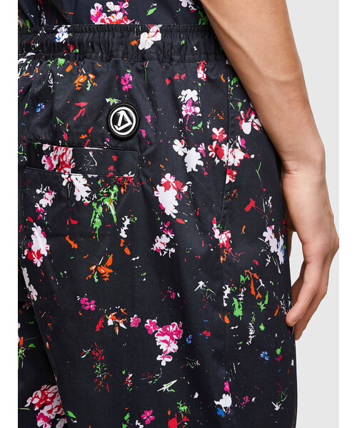 DIESEL（ディーゼル）の「メンズ パンツ イージー フラワープリント（その他パンツ・メンズ・ブラック・X-SMALL/SMALL/MEDIUM/LARGE/X-LARGE/XX-LARGE）」の5枚目の写真