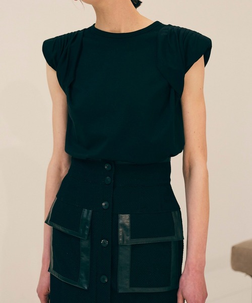 city（シティ）の「【CITY】スビンコットンギャザーパワショルTEE（Tシャツ/カットソー・レディース・イエロー/ブラック/ホワイト・FREE）」の3枚目の写真