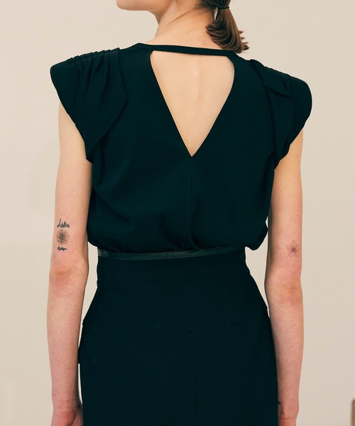 city（シティ）の「【CITY】スビンコットンギャザーパワショルTEE（Tシャツ/カットソー・レディース・イエロー/ブラック/ホワイト・FREE）」の6枚目の写真