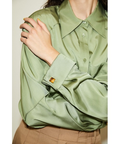 THROW by SLY(スローバイスライ)の「THROW SILK MIX SEAM DESIGN SH シルクミックス シャツ(シャツ/ブラウス・レディース・アイボリー/グリーン・FREE)」の18枚目の写真