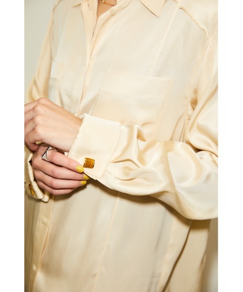THROW by SLY(スローバイスライ)の「THROW SILK MIX SEAM DESIGN SH シルクミックス シャツ(シャツ/ブラウス・レディース・アイボリー/グリーン・FREE)」の13枚目の写真