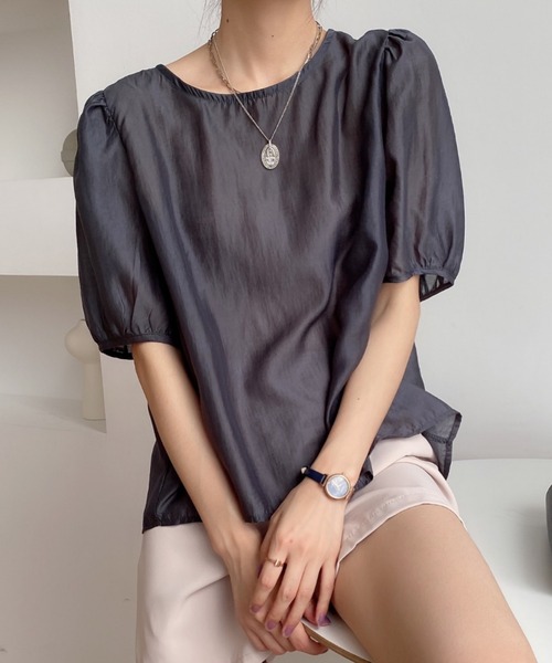 KOR（ケーオーアール）の「パフスリーブ バックリボン シアーブラウス（シャツ/ブラウス・レディース・ホワイト/パープル/ピンク/ダークグレー・FREE）」の3枚目の写真