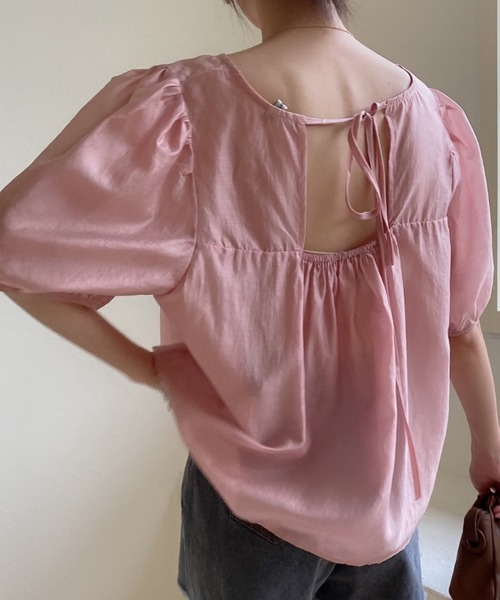 KOR（ケーオーアール）の「パフスリーブ バックリボン シアーブラウス（シャツ/ブラウス・レディース・ホワイト/パープル/ピンク/ダークグレー・FREE）」の13枚目の写真