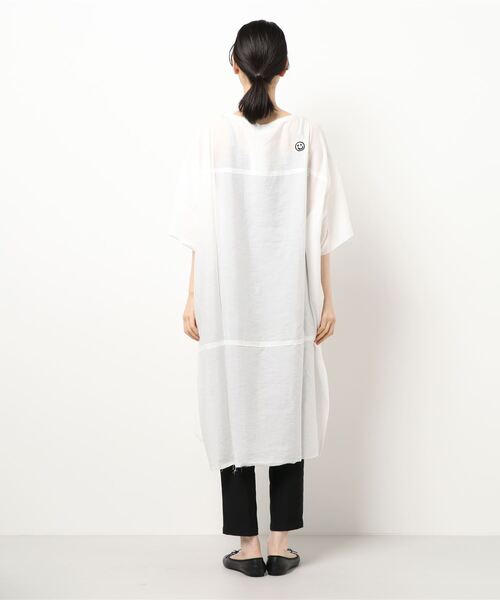 WORLD WIDE LOVE!（ワールドワイドラブ）の「シアーBIGワンピース（ワンピース・レディース・ブラック/ホワイト・1）」の4枚目の写真