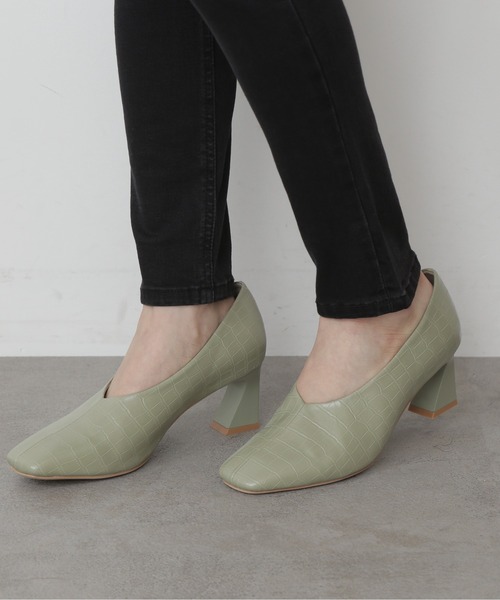 FREE'S MART（フリーズマート）の「【インフルエンサー森下愛里沙さんレコメンド】◆シェイプヒールパンプス（パンプス・レディース・ベージュ系その他/グリーン/ブラック系その他・MEDIUM/LARGE）」の11枚目の写真