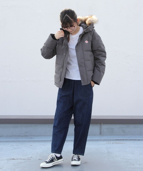 DANTON（ダントン）の「DANTON/ダントン　フェイクファーフーデッドダウンジャケット　FAKE FAR HOODED DOWN JACKET（ウィメンズ）DT-A0007LAS（ダウンジャケット/コート・レディース・ブラック/ベージュ/グレー/アイボリー/ライトカーキ/ブルー・M）」の17枚目の写真