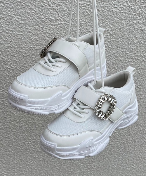 one after another NICE CLAUP（ワンアフターアナザーナイスクラップ）の「ビジュースニーカー（スニーカー・レディース・ホワイト/ブラック・S/M/L/LL）」の10枚目の写真