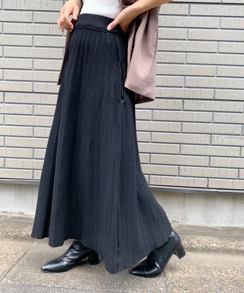 CLEA(クレア)の「ニットスカート(スカート・レディース・ブラック/ベージュ/アイボリー/モカ/ピンクベージュ・M/L)」の7枚目の写真