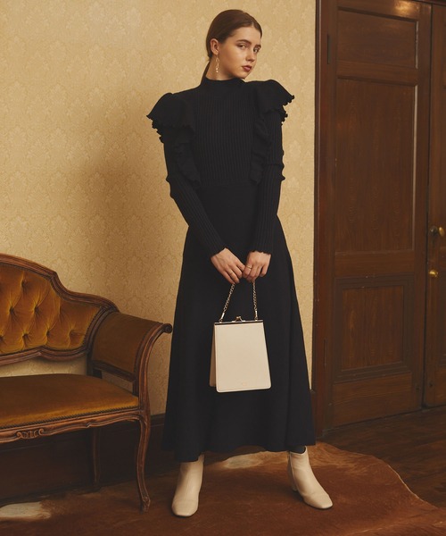 PURIL（ピュリル）の「【PURIL】スクエアトゥ　切替デザインブーツ（ブーツ・レディース・ダークブラウン/ブラック/アイボリー・S/M/L）」の4枚目の写真