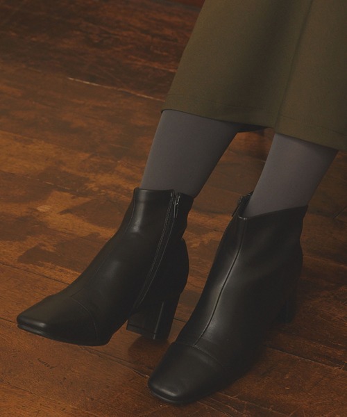 PURIL（ピュリル）の「【PURIL】スクエアトゥ　切替デザインブーツ（ブーツ・レディース・ダークブラウン/ブラック/アイボリー・S/M/L）」の6枚目の写真