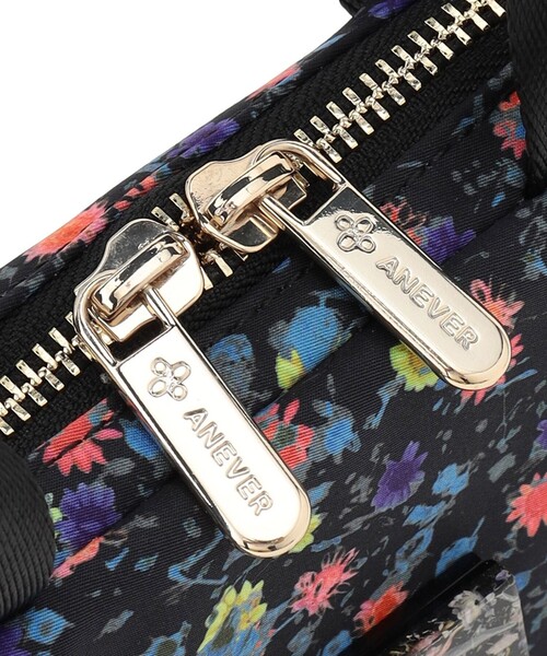 ANEVER(アンエバー)の「【SEDUM】 PC ケース(トートバッグ・レディース・ブラック系/ホワイト系・F)」の4枚目の写真