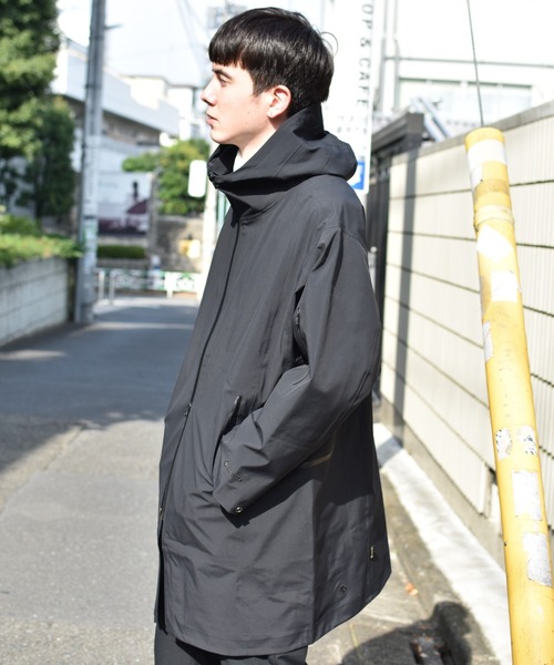 DESCENTE PAUSE（デサントポーズ）の「【デサントポーズ】ゴアテックスコート / GORE-TEX  COAT　耐水　防風　透湿（その他アウター・メンズ・ブラック・X-LARGE/MEDIUM/LARGE/SMALL）」の4枚目の写真