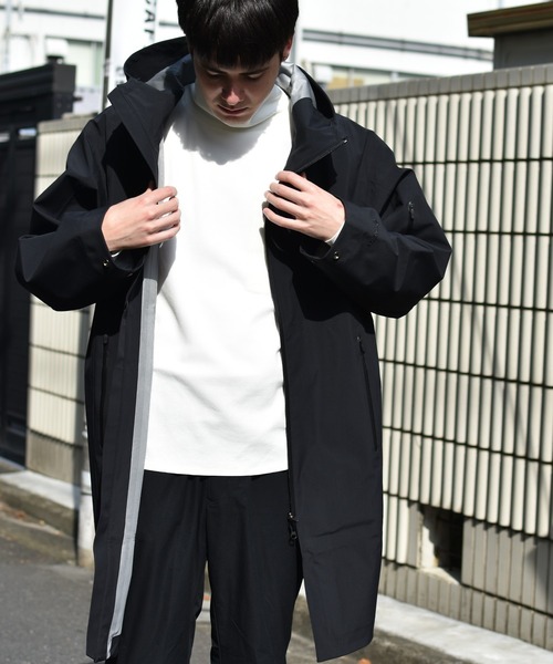 DESCENTE PAUSE（デサントポーズ）の「【デサントポーズ】ゴアテックスコート / GORE-TEX  COAT　耐水　防風　透湿（その他アウター・メンズ・ブラック・X-LARGE/MEDIUM/LARGE/SMALL）」の3枚目の写真