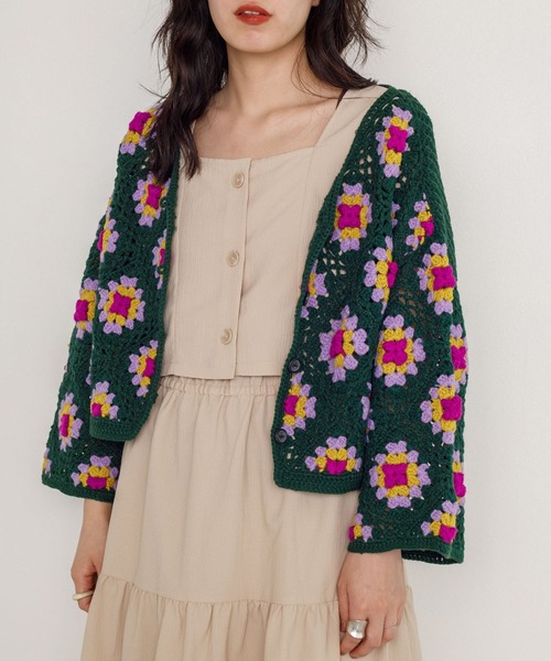 w closet（ダブルクローゼット）の「カギ針モチーフ5分袖カーディガン（カーディガン/ボレロ・レディース・ブラック/ダークグリーン/アイボリー・FREE）」の15枚目の写真