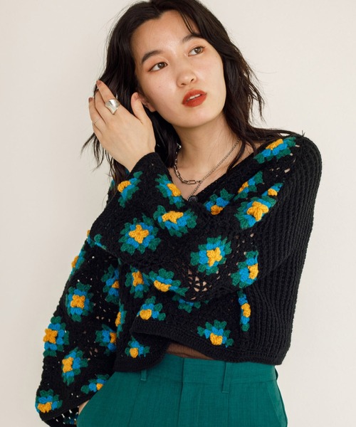 w closet（ダブルクローゼット）の「カギ針モチーフ5分袖カーディガン（カーディガン/ボレロ・レディース・ブラック/ダークグリーン/アイボリー・FREE）」の11枚目の写真