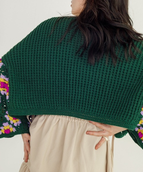 w closet（ダブルクローゼット）の「カギ針モチーフ5分袖カーディガン（カーディガン/ボレロ・レディース・ブラック/ダークグリーン/アイボリー・FREE）」の5枚目の写真