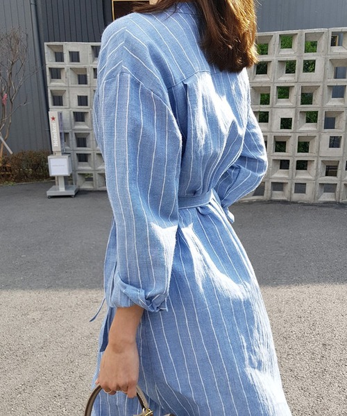 Bifrost（ビフレスト）の「ストライプシャツワンピース（シャツワンピース・レディース・ブルー・M/L）」の4枚目の写真