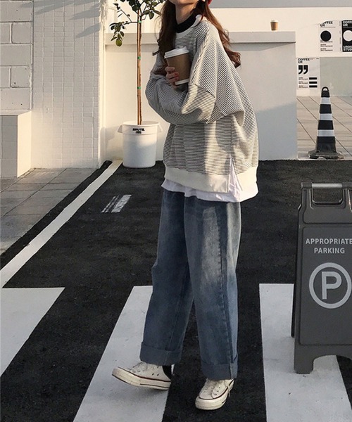 meJane(ミージェーン)の「配色ラインボーダーサイドスリットスウェットトレーナー(スウェット・レディース・ホワイト/ブラック・FREE)」の3枚目の写真