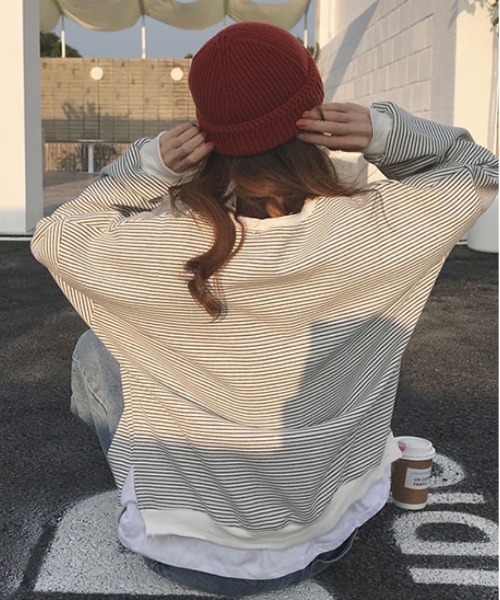 meJane(ミージェーン)の「配色ラインボーダーサイドスリットスウェットトレーナー(スウェット・レディース・ホワイト/ブラック・FREE)」の18枚目の写真