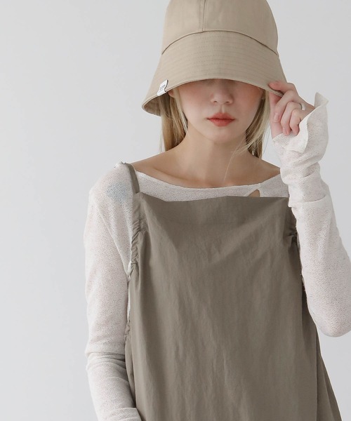 UNE MANSION(ユヌマンション)の「コットンベーシックバケットハット(ハット・レディース・ホワイト/ブラック/ベージュ・ONE SIZE)」の5枚目の写真