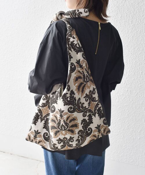 The Bagmati（ザバグマティ）の「The Bagmati:ペイズリージャカードトート◆（トートバッグ・レディース・ブラウン/ブルー・ONE SIZE）」の6枚目の写真