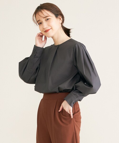 SHARE PARK（シェアパーク）の「【洗える】パフスリーブブラウス（シャツ/ブラウス・レディース・グレー系/黄土色系/アイボリー系・1）」の2枚目の写真