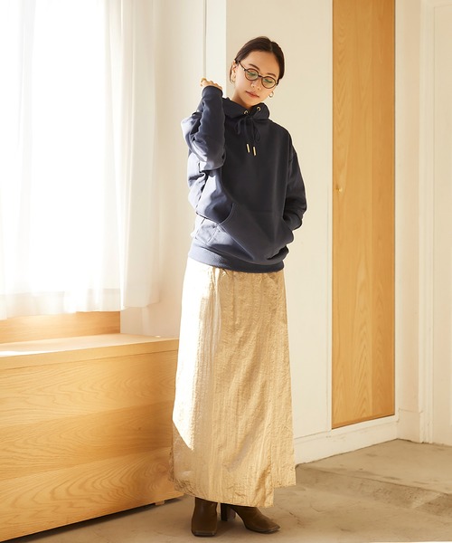 RANDEBOO（ランデブー）の「Puff hoodie top（スウェット・レディース・ネイビー/ピンクベージュ・FREE）」の9枚目の写真
