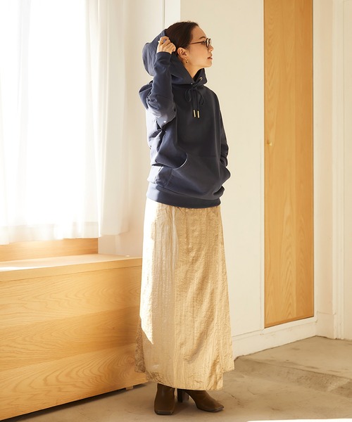 RANDEBOO（ランデブー）の「Puff hoodie top（スウェット・レディース・ネイビー/ピンクベージュ・FREE）」の10枚目の写真