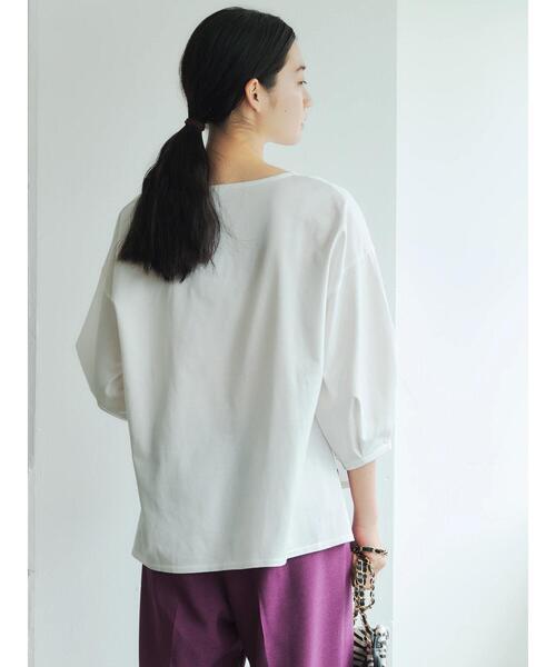 GARAGE OF GOOD CLOTHING（ガレージオブグッドクロージング）の「タック袖スキッパープルオーバー＊（Tシャツ/カットソー・レディース・グレイッシュベージュ/ネイビー/ホワイト・FREE）」の16枚目の写真