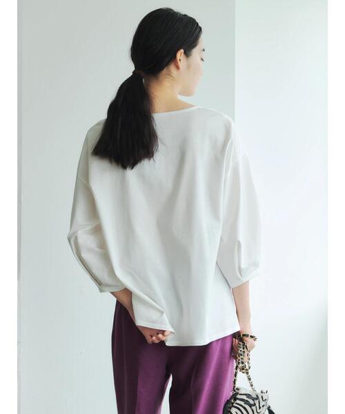 GARAGE OF GOOD CLOTHING（ガレージオブグッドクロージング）の「タック袖スキッパープルオーバー＊（Tシャツ/カットソー・レディース・グレイッシュベージュ/ネイビー/ホワイト・FREE）」の15枚目の写真