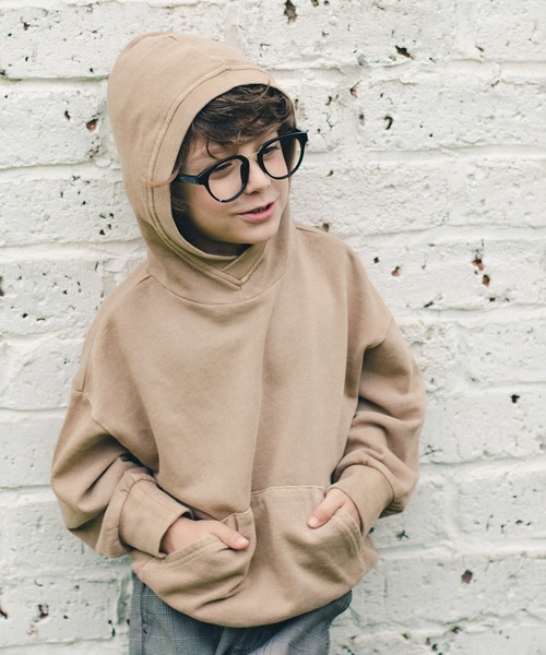 BRANSHES(ブランシェス)の「ピグメント染めパーカー(パーカー・キッズ・サックスブルー/キャメル/チャコールグレー/ベージュ・100cm/110cm/120cm/90cm/140cm/150cm/130cm)」の3枚目の写真