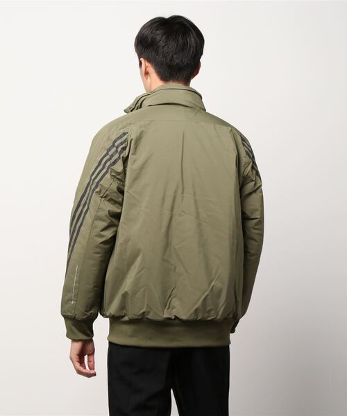 adidas（アディダス）の「トラックスーツ ウインド ハイブリッド