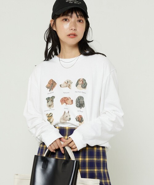FREAK'S STORE(フリークスストア)の「9DOGs ARTロンT(Tシャツ/カットソー・レディース・ベージュ/ホワイト/ライトグレー/オフホワイト/グレー・フリ-)」の2枚目の写真