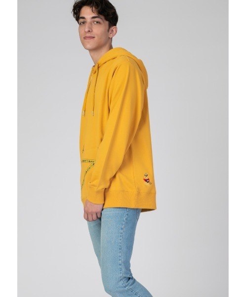 Design Tshirts Store graniph（デザイン　ティーシャツ　ストア　グラニフ）の「CDA(モンスターズ)｜パーカー（パーカー・メンズ・イエロー・SMALL/MEDIUM/LARGE/X-LARGE）」の9枚目の写真