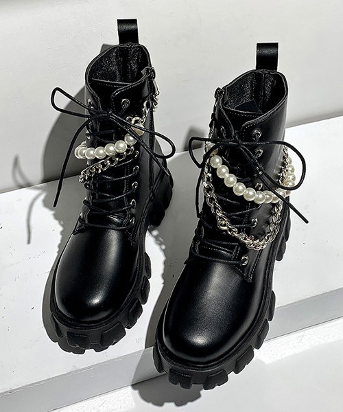SVEC（シュベック）の「フェイクパール レースアップブーツ（ブーツ・レディース・ブラック/ブラック系その他・35/37/39/40/36/38）」の8枚目の写真