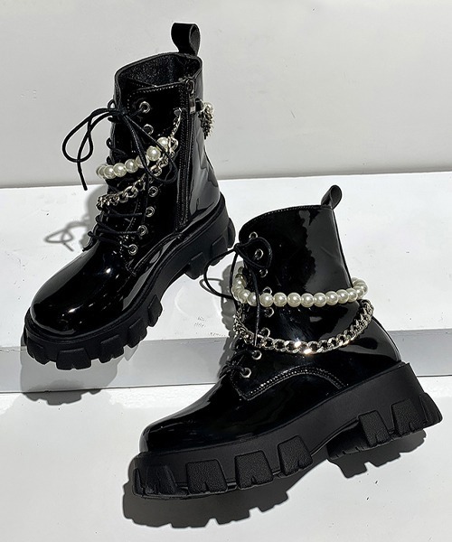 SVEC（シュベック）の「フェイクパール レースアップブーツ（ブーツ・レディース・ブラック/ブラック系その他・35/37/39/40/36/38）」の16枚目の写真
