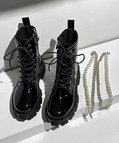 SVEC（シュベック）の「フェイクパール レースアップブーツ（ブーツ・レディース・ブラック/ブラック系その他・35/37/39/40/36/38）」の20枚目の写真