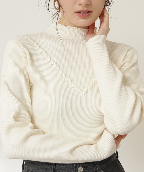 N.（N. Natural Beauty Basic）（エヌエヌナチュラルビューティーベーシック）の「◆デザインネックリブニット（ニット/セーター・レディース・ブラック/オフホワイト/ブルー/モカ・MEDIUM）」の19枚目の写真