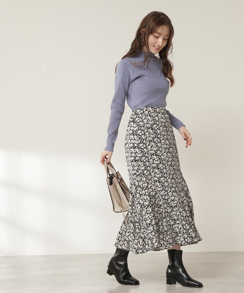 N.（N. Natural Beauty Basic）（エヌエヌナチュラルビューティーベーシック）の「◆デザインネックリブニット（ニット/セーター・レディース・ブラック/オフホワイト/ブルー/モカ・MEDIUM）」の9枚目の写真