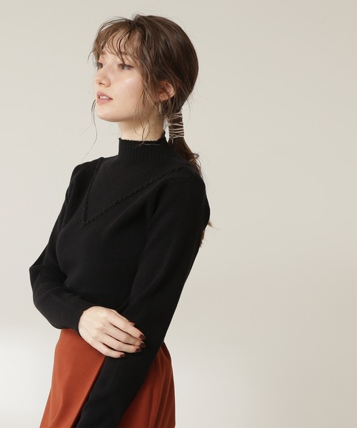 N.（N. Natural Beauty Basic）（エヌエヌナチュラルビューティーベーシック）の「◆デザインネックリブニット（ニット/セーター・レディース・ブラック/オフホワイト/ブルー/モカ・MEDIUM）」の14枚目の写真