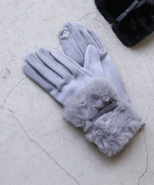 frames RAY CASSIN（フレームスレイカズン）の「【WEB限定】エコファー付きフェイクスェードグローブ（手袋・レディース・ライトグレー/ブラック/ベージュ・FREE）」の7枚目の写真