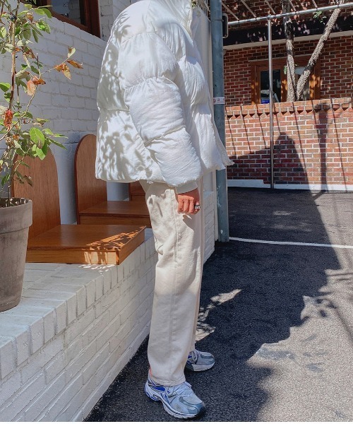 ASCLO（エジュクロ）の「ASCLO パーフェクトパステルショートダウン（ダウンジャケット/コート・メンズ・スカイブルー/ブラック/グレー/カーキ/アイボリー・FREE）」の20枚目の写真