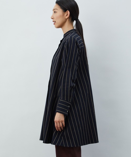 LOISIR（ロワズィール）の「ドビーストライプチュニック（チュニック・レディース・ネイビー/キナリ・FREE）」の17枚目の写真
