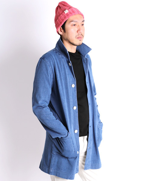 Denime(ドゥニーム)の「カットデニムショップコート(ステンカラーコート・メンズ・ブルー/ネイビー・LARGE/MEDIUM)」の2枚目の写真